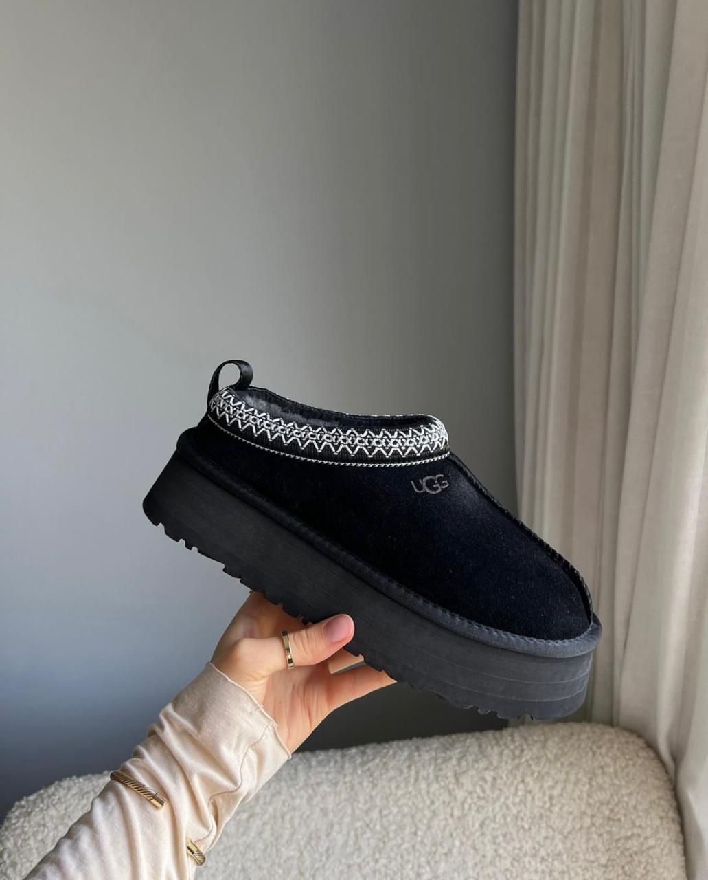 UGG Tazz Slipper Black
