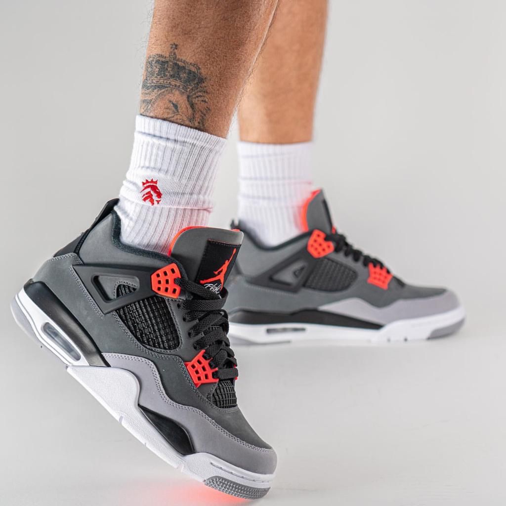 Air Jordan 4 Infrared
