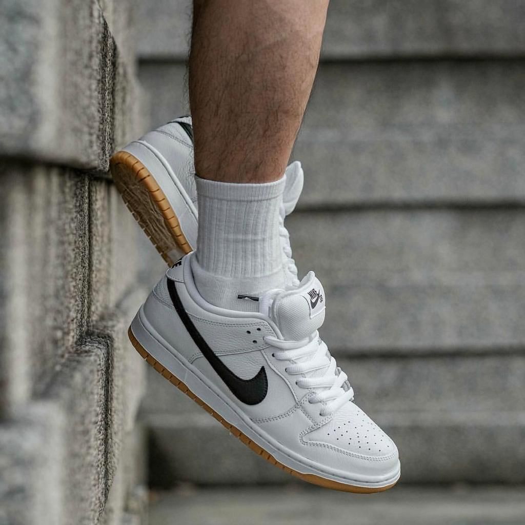 Nike SB Dunk Low White Gum