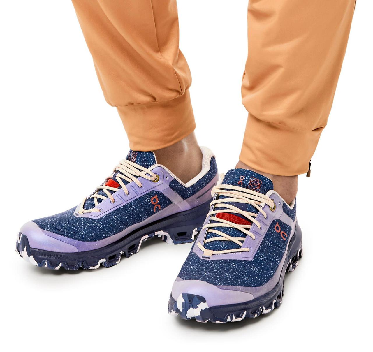 Loewe X On cloudventure running